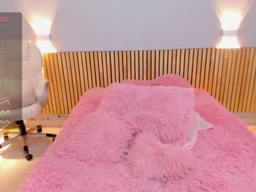 Nude girl little_effy18 image #5442356