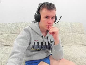 iliaskrislove nude cam