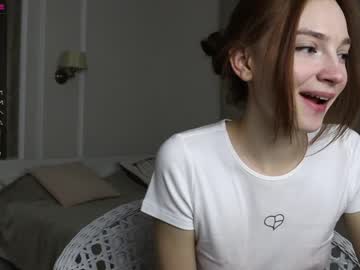 Nude girl _guesswhat_ image #1005584