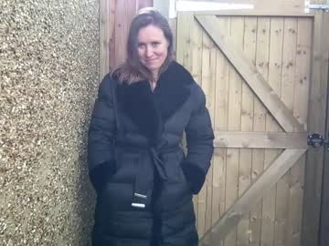 Nude girl eatmypie69 image #6423610