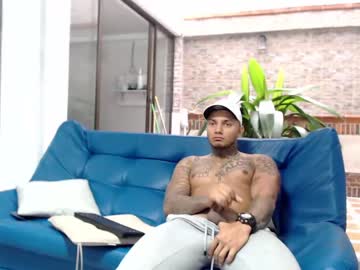 Nude man heteros_men image #142634