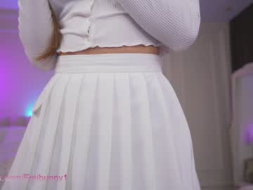 Nude girl emilia98xxx image #2146758