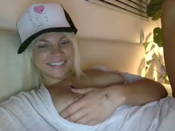 nicecolddrink2 nude cam