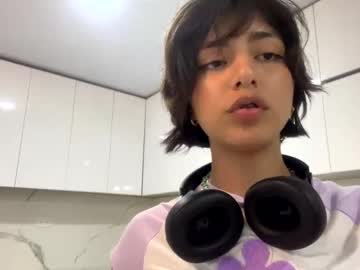 Nude girl soy_sofia image #4097285