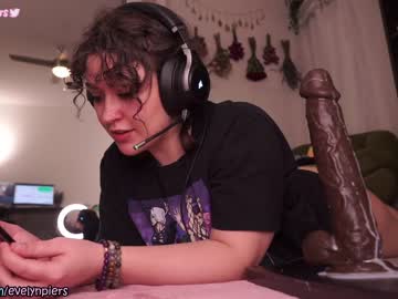 Nude girl evelynpiers image #3957641