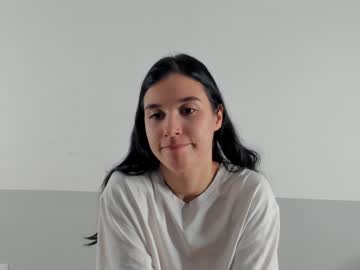 Nude girl sixkiks image #4016956