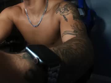 Nude man kylewhitedgs image #5069475