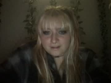 Nude girl wallabyxxx image #3200169