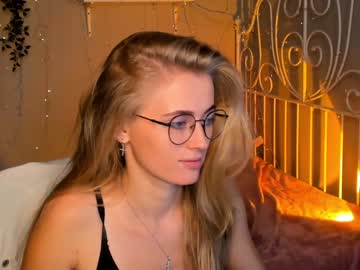 Nude girl linellali image #2541319