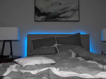 Nude couple ari_lovexo image #979723