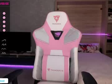 Nude girl girl_of_yourdreams image #2917906