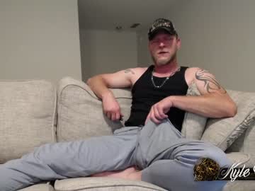 Nude man kylechat image #2735428