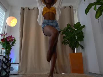 tayrapardise nude cam