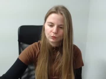 Nude girl andrea_lui image #1472867