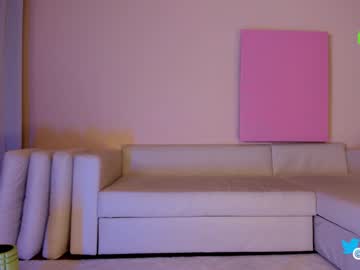 Nude girl hollyextra image #4412289