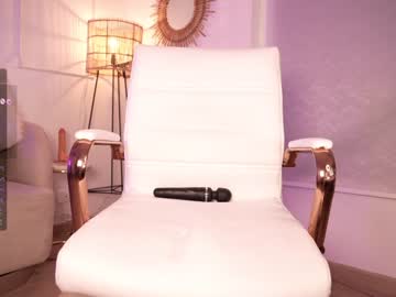 Nude girl lau__1 image #6194443