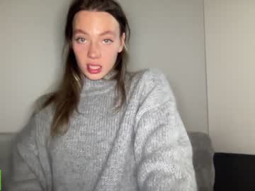 Nude girl angel_from_sky image #6202110