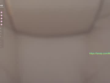 Nude girl mia_milagros image #2050775