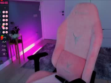 Nude girl stefanie_collins image #4028107