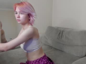 Nude girl karinalin18 image #3679177