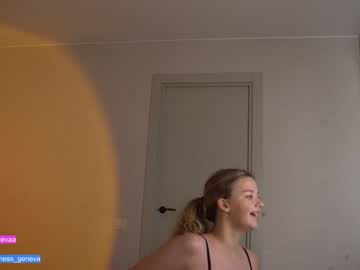 Nude girl coyness_geneva image #2664848