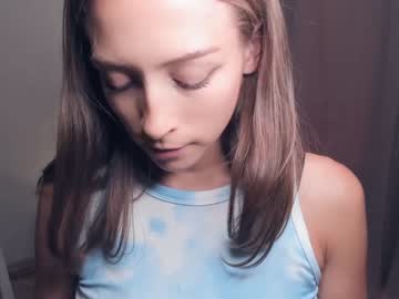 Nude girl wave_of_happy_ image #5440225