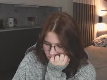 Nude girl girl_u_never_met image #1351804