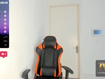 Nude girl mei_tin image #4835225