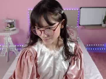 Nude girl little_effy18 image #1352139