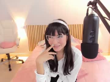 Nude girl little_effy18 image #4962326