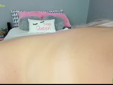 Nude girl ryan_n_riley image #416686