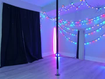 Nude girl fit_american_girl image #2223845