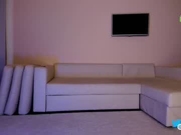 Nude girl hollyextra image #4020457