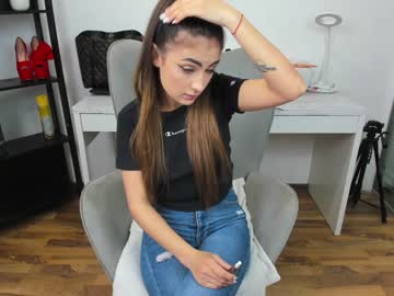 Nude girl dariaa_doll image #4109430