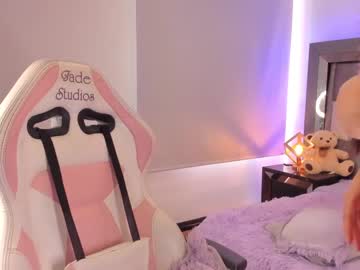 Nude girl giselle_js image #6826302