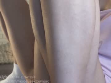 Nude couple sextownsix image #2979585