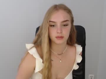 Nude girl molly_wenis image #2399242