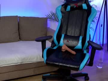 Nude girl naughtyrider69 image #1052708