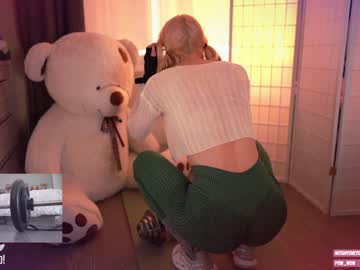 Nude tranny blondelashes19 image #1003879