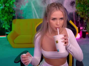 Nude couple kira0541 image #4005681