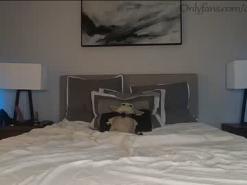 Nude couple ari_lovexo image #2596234