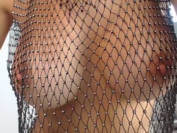 Nude girl eat_mee_out image #3013499