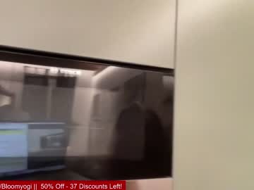 Nude girl bloomyogi image #3954942