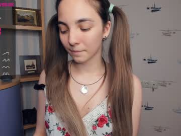 Nude girl shy_media image #4402827