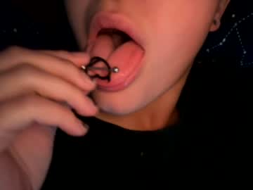 Nude girl collegecutie369 image #6595676