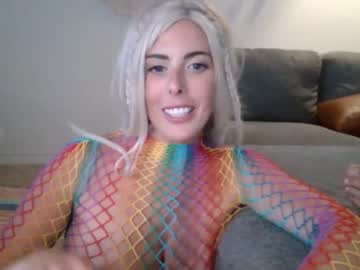 Nude girl catberg image #2143552