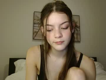 Nude girl miafosterx image #6034374