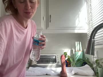 Nude girl pretendlunch image #5801902