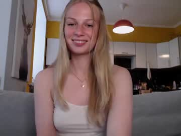 Nude girl magic_couple13 image #4474792