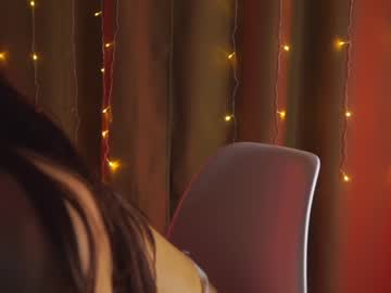 Nude girl helenmoors image #4700055